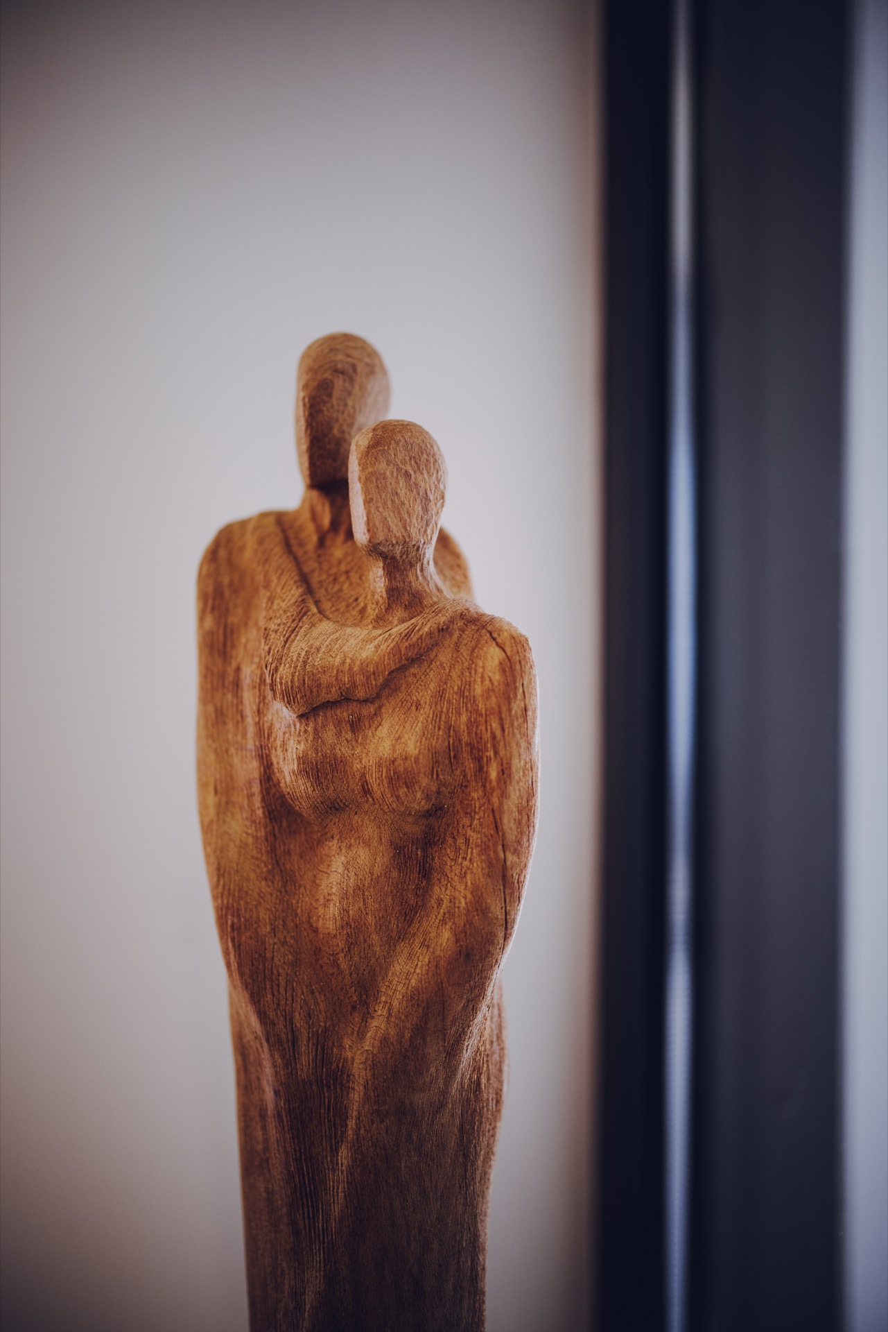 Büro und Galerie W35 Leipzig — Holzskulptur Detail